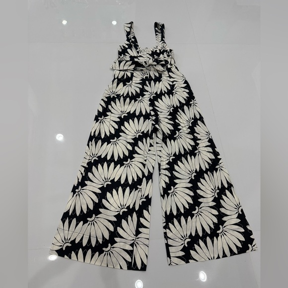 FARM Rio Monochrome Floral Jumpsuit - Picture 2 of 5